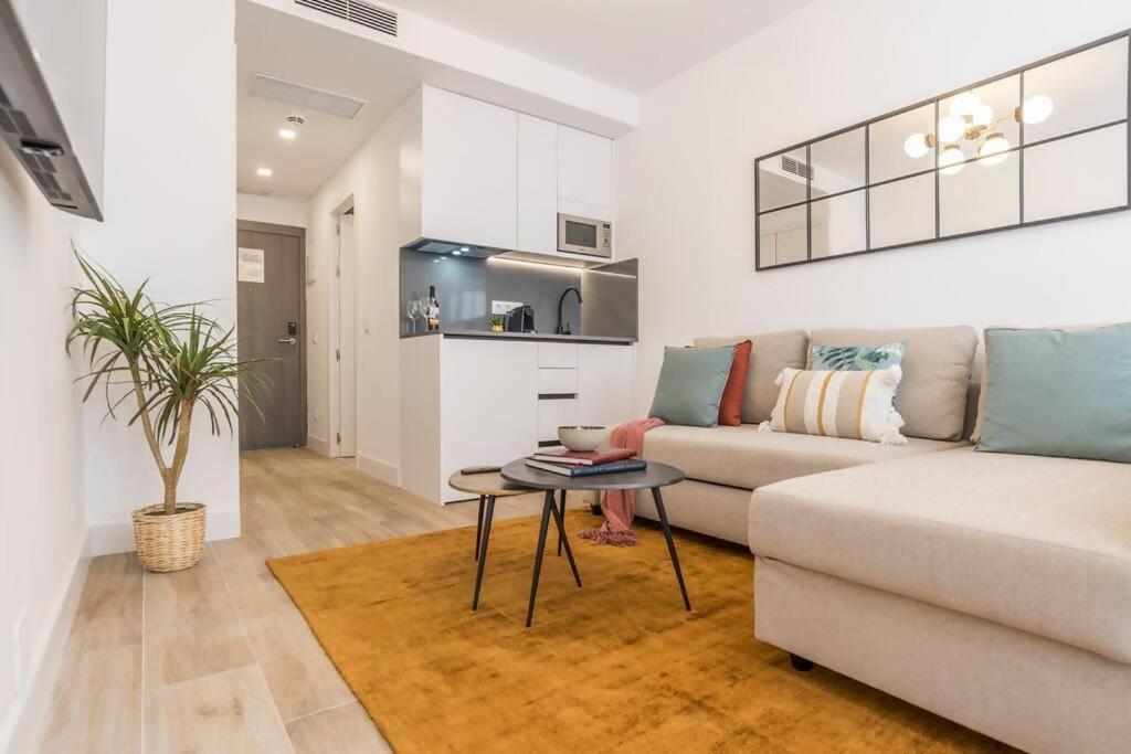 Apartament New In The Heart Of