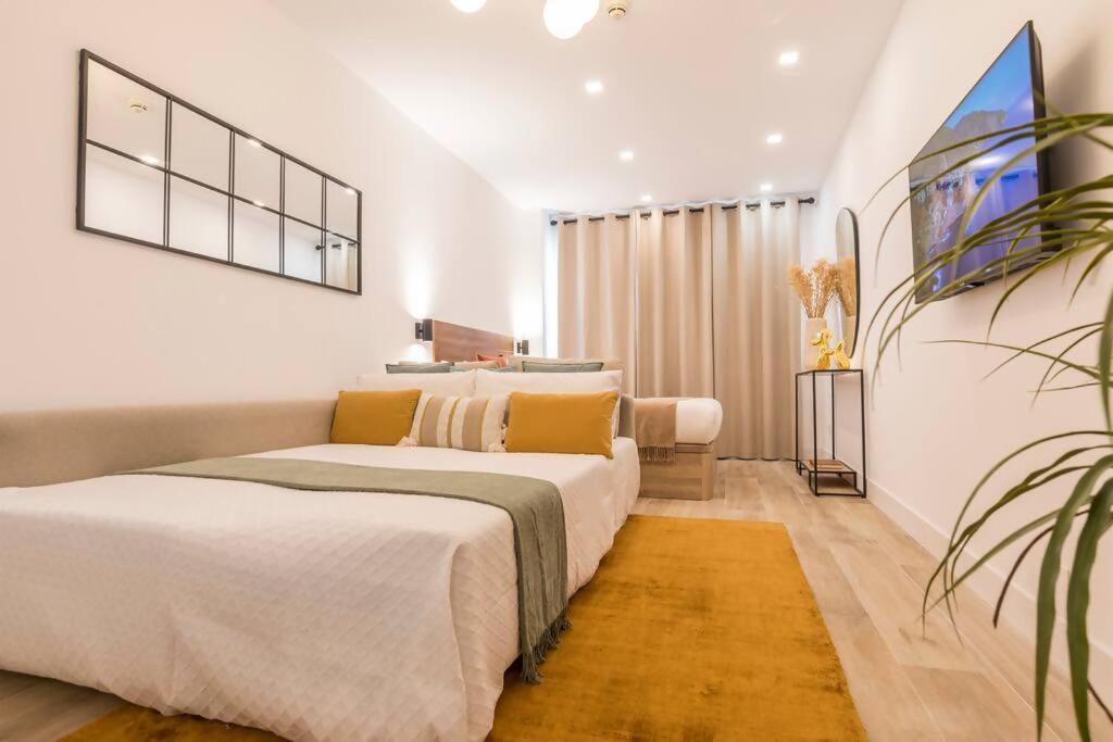 Apartament New In The Heart Of